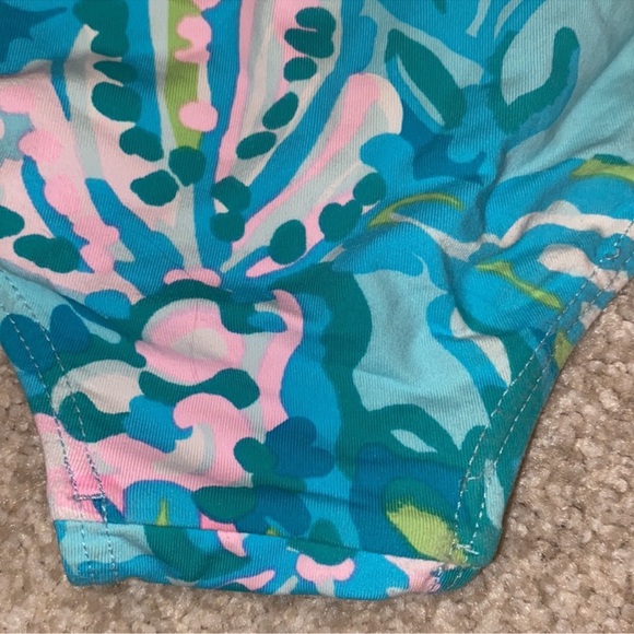 Lilly Pulitzer Bikini - Aqua La Vista Print - Size 2T - Picture 4 of 7